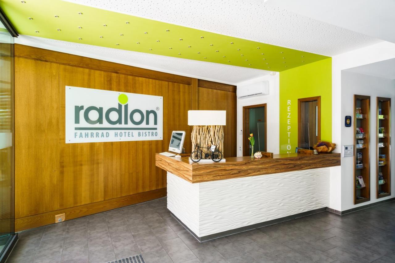 Radlon Fahrrad-Komfort-Hotel Waren  Exteriör bild