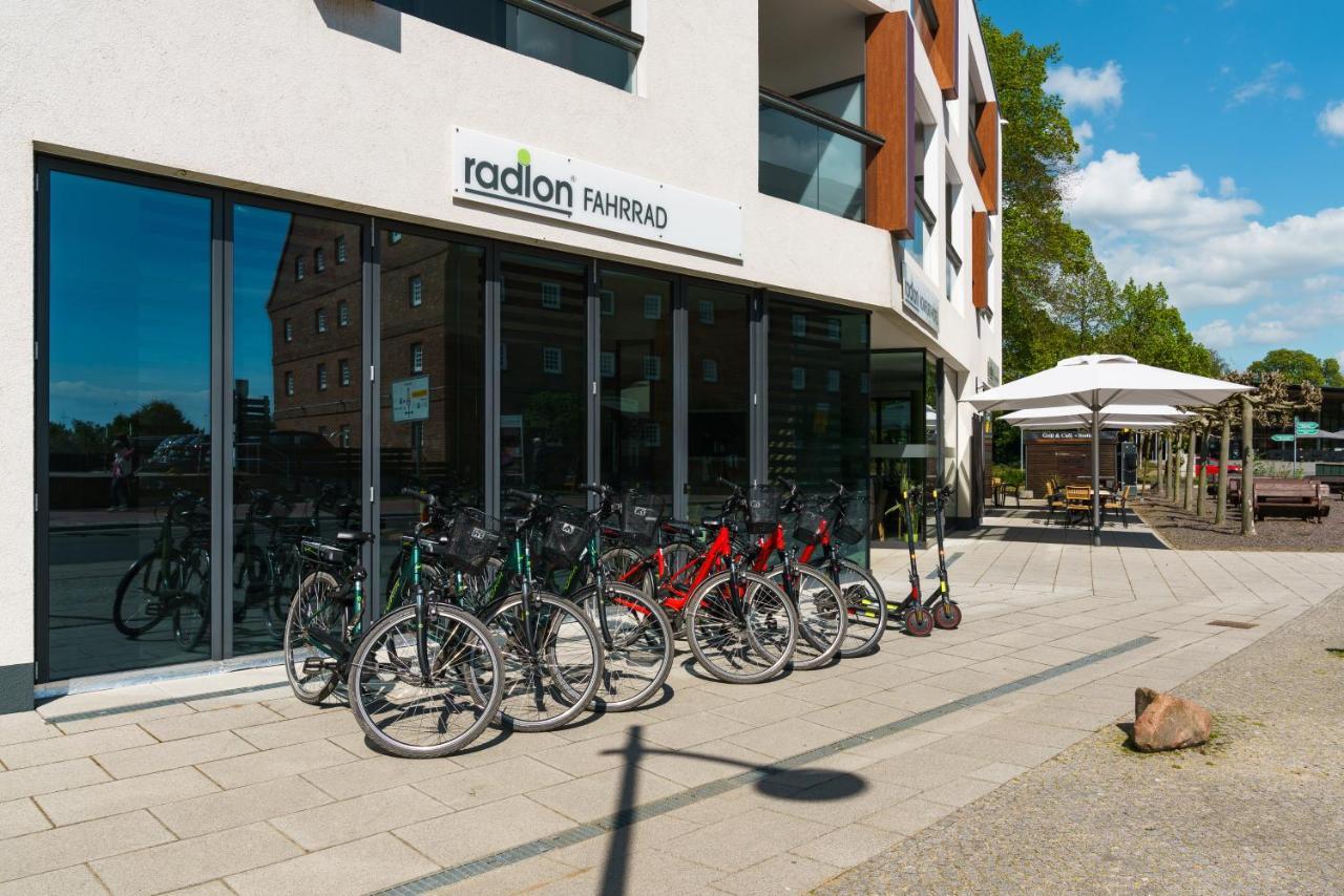 Radlon Fahrrad-Komfort-Hotel Waren  Exteriör bild